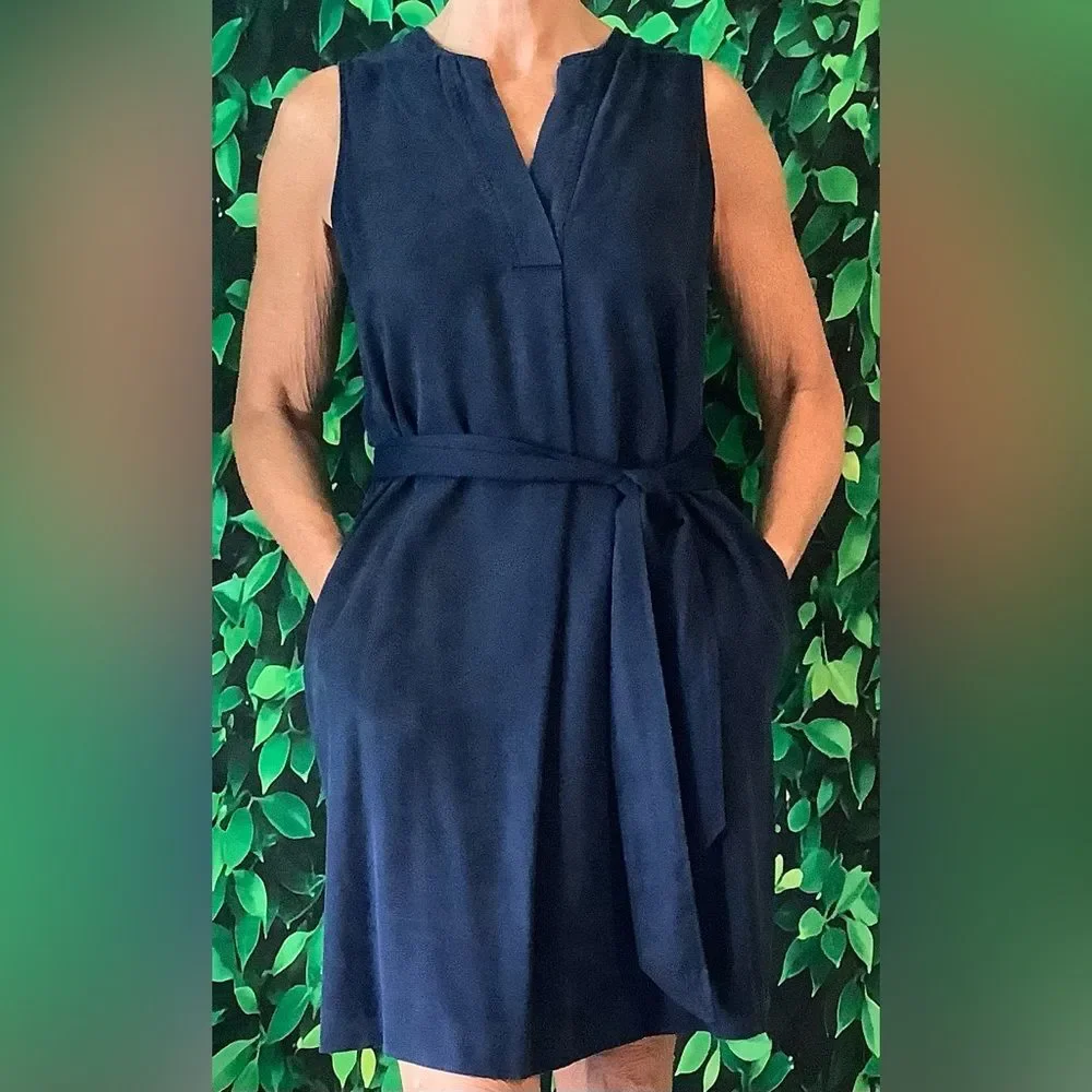 📘 Ann Taylor Navy V-Neck Dress – Belted, Sleeveless, Pockets – Size 4 - Picture 4 of 6
